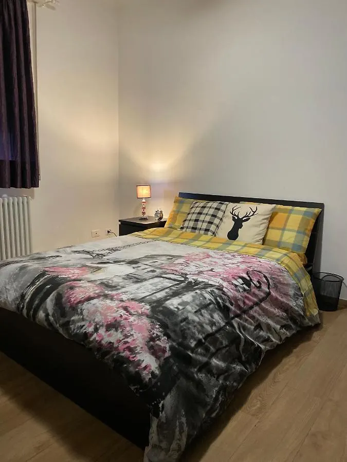 Pensjonat Castle Door House - Single Rooms With Double Beds Near Central Train Station Bolonia